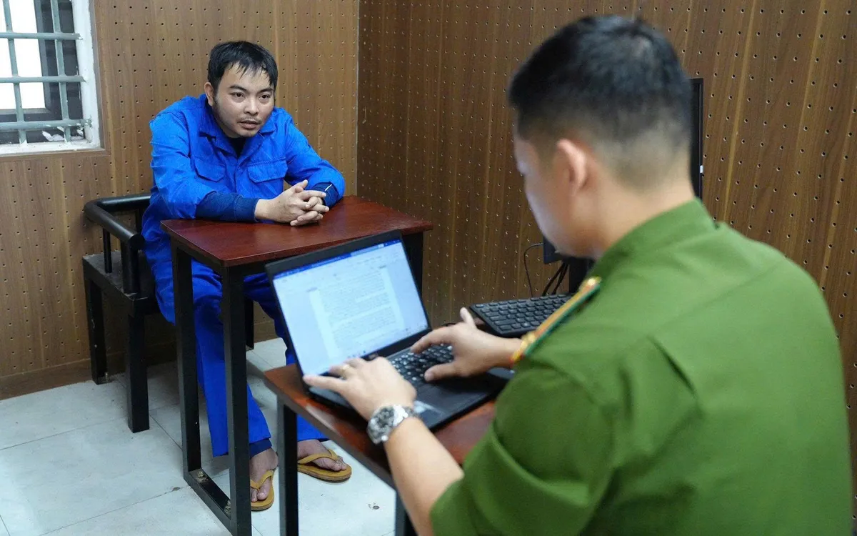 Đối tượng Tạ Minh Châu tại cơ quan Công an.