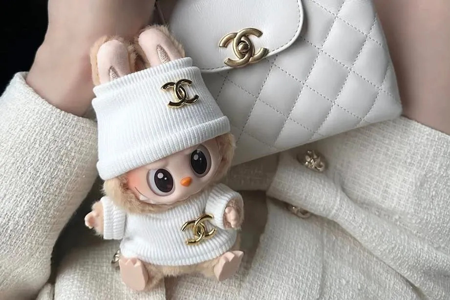 Labubu - Từ đồ chơi thời thượng đến thương hiệu điện ảnh giàu tiềm năng - Ảnh 1.