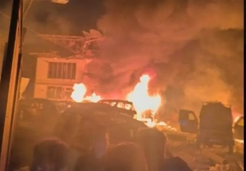 Nổ lớn tại đồn cảnh sát ở khu vực Kashmir (Ấn Độ) làm 9 người thiệt mạng - Ảnh 1.