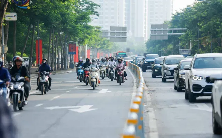 Hôm nay, miền Bắc nắng nhiều, thời tiết hanh khô.