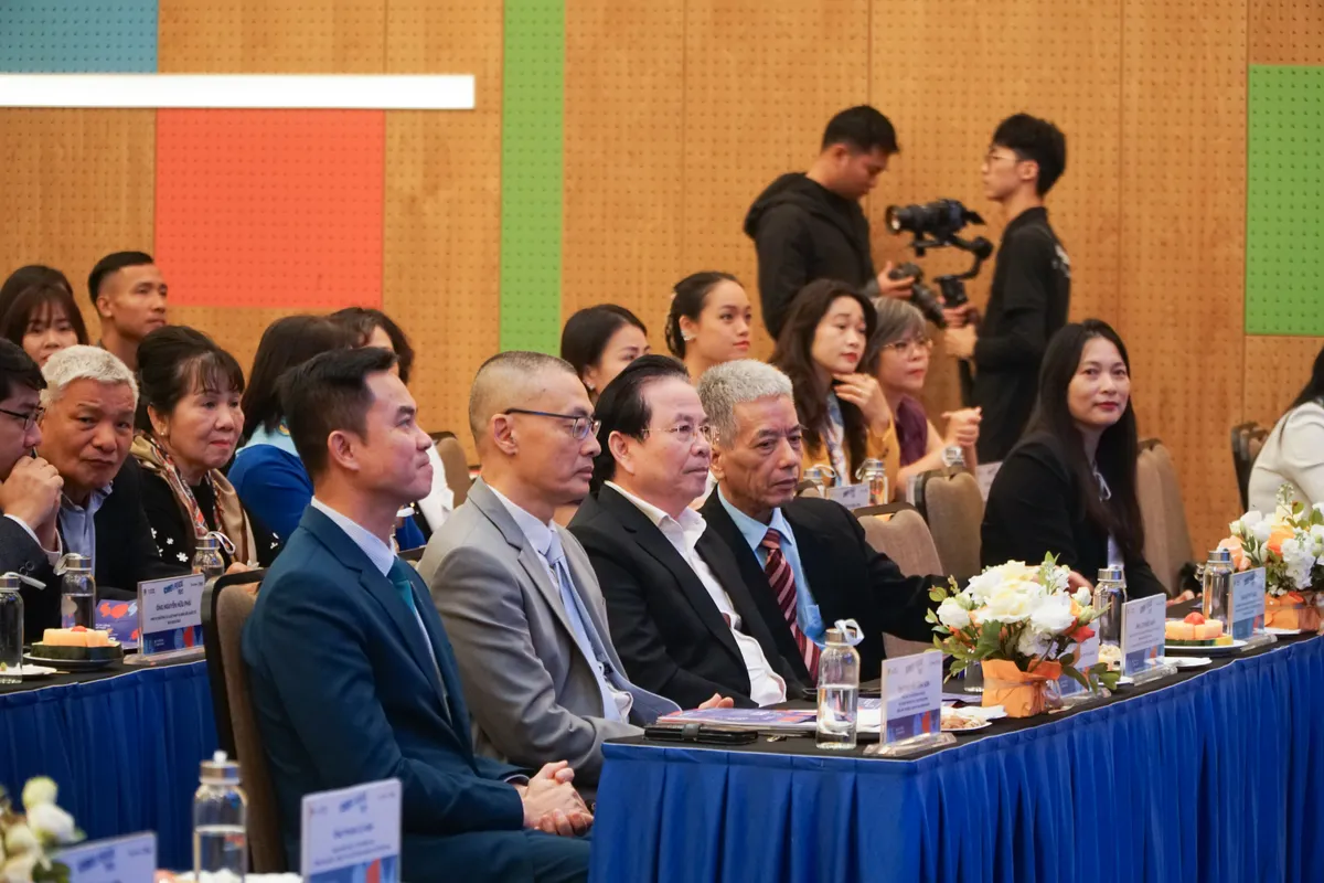 Cyber Peach 2025: Chung tay xây dựng "lá chắn" bảo vệ trẻ em trên không gian mạng - Ảnh 1.