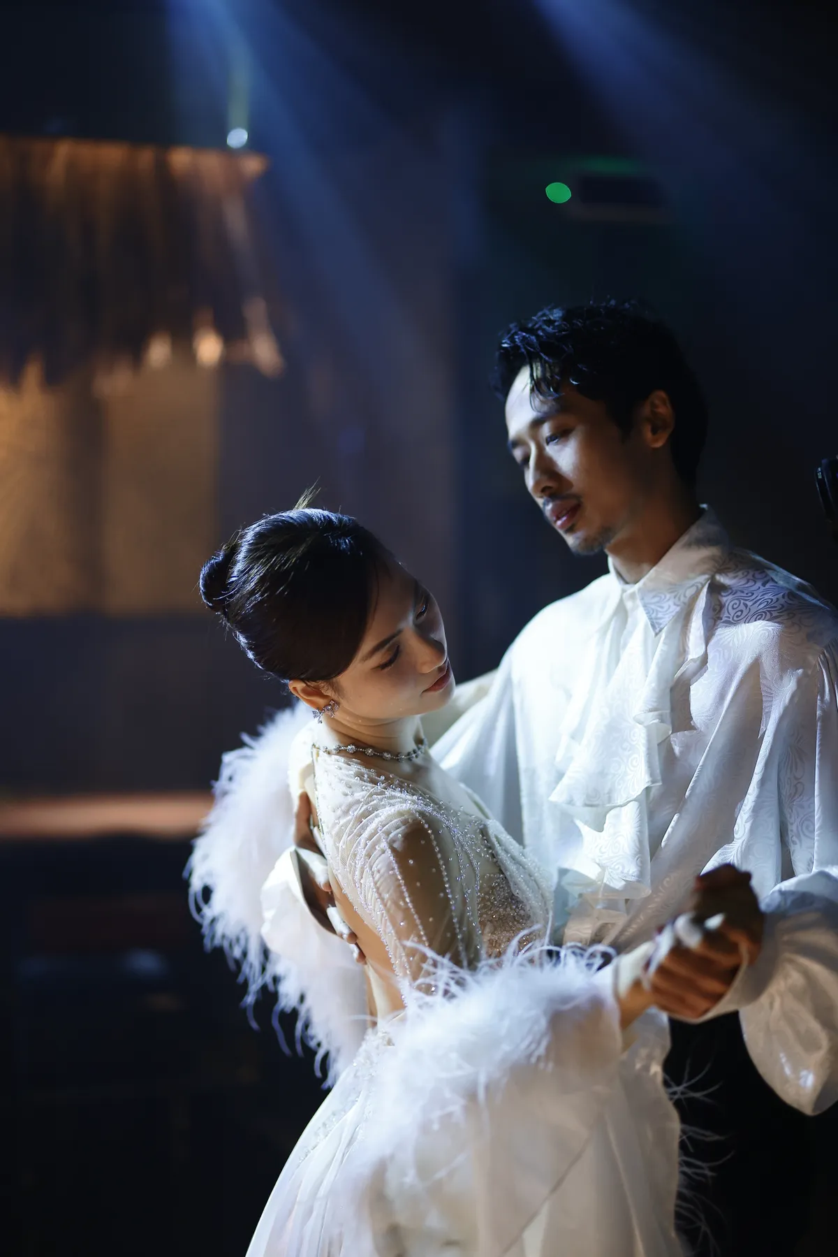 Tuấn Trần và Phương Anh Đào tiếp tục mối duyên "oan trái" trên màn ảnh - Ảnh 2.