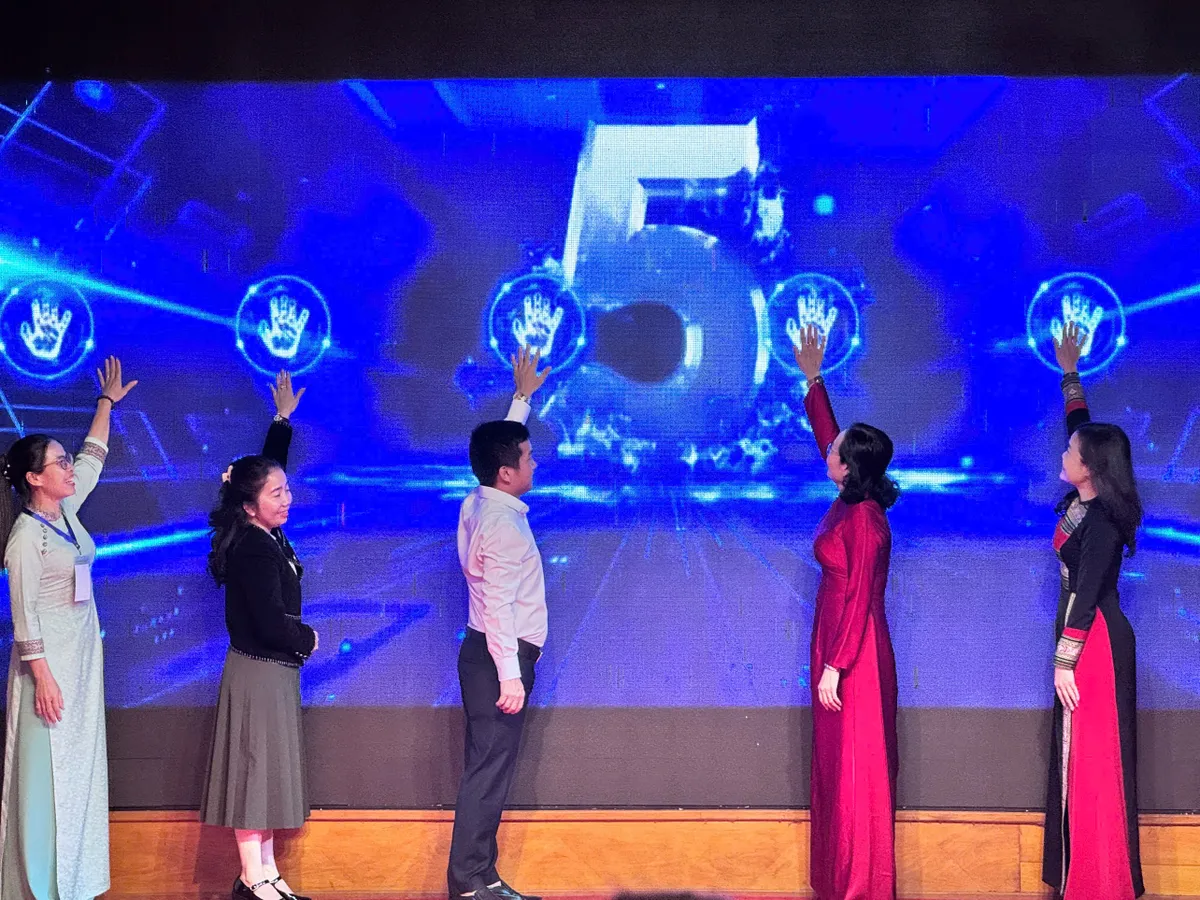 Đắk Lắk: Phụ nữ khởi nghiệp với mô hình du lịch xanh cộng đồng - Ảnh 1.