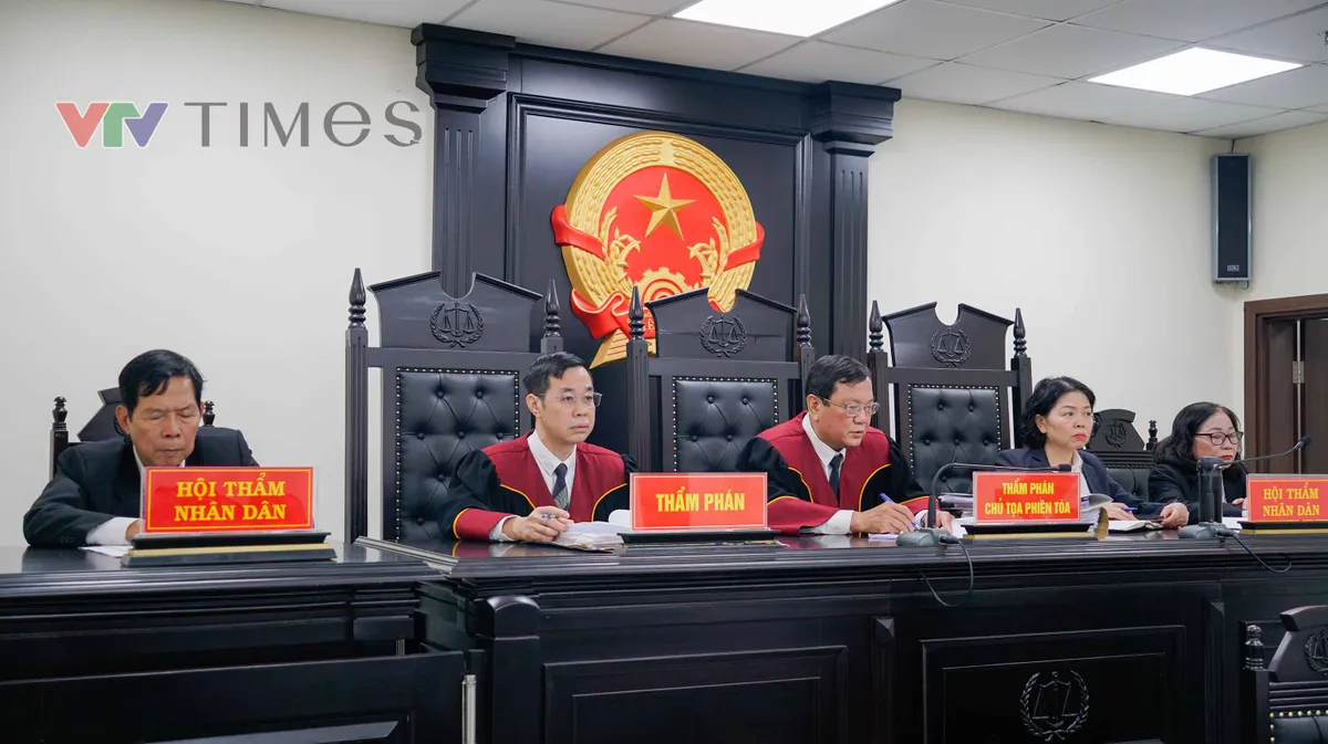 Hoãn phiên tòa xét xử kẻ phóng hỏa quán cà phê tại Hà Nội gây thảm án 11 người tử vong  - Ảnh 2.