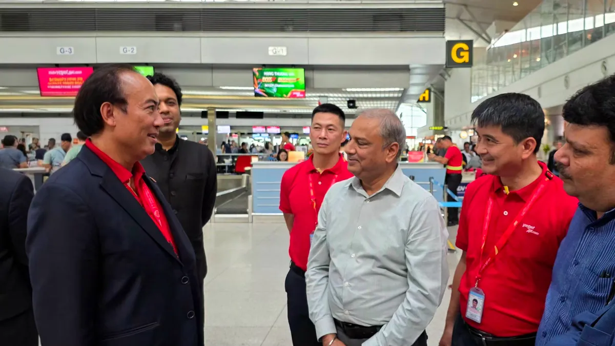 Vietjet tự phục vụ mặt đất: Tỷ lệ đúng giờ tại Tân Sơn Nhất tăng mạnh, sẵn sàng cho mùa cao điểm cuối năm - Ảnh 4.
