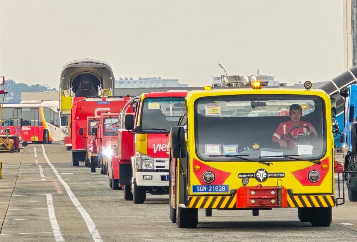 Vietjet tự phục vụ mặt đất: Tỷ lệ đúng giờ tại Tân Sơn Nhất tăng mạnh, sẵn sàng cho mùa cao điểm cuối năm - Ảnh 5.