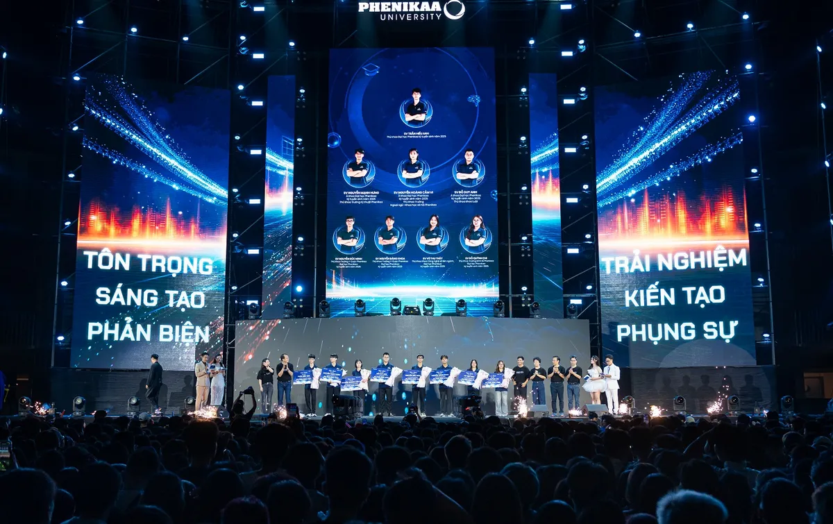 Tân sinh viên khởi đầu hành trình đại học bằng nhạc hội chưa từng có - Ảnh 1.