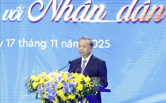 Tổng Bí thư Tô Lâm phát biểu tại Lễ kỷ niệm 80 năm Ngày truyền thống Thanh tra Việt Nam (23/11/1945 - 23/11/2025). Ảnh: Thống Nhất/TTXVN