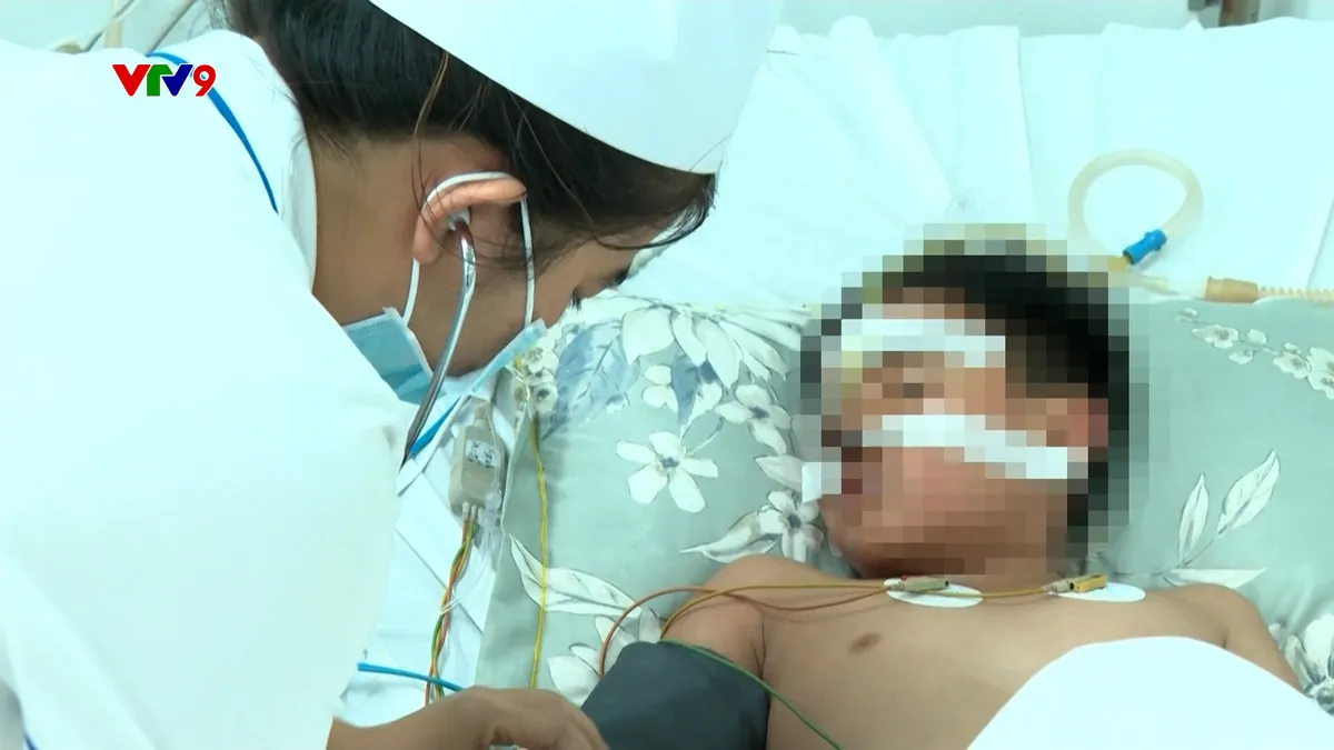 Alo Doctor (18/11/2025): Sốt xuất huyết diễn biến phức tạp khắp cả nước