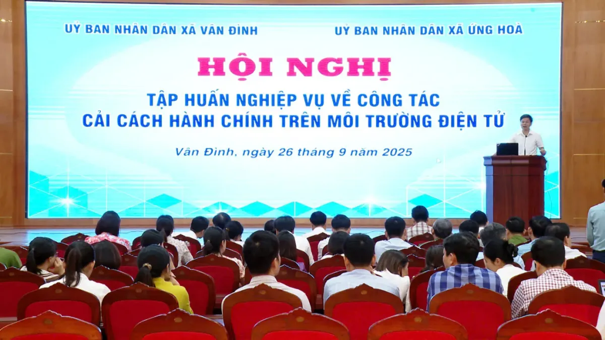  Xã Vân Đình đẩy mạnh chuyển đổi số phục vụ nhân dân - Ảnh 3.