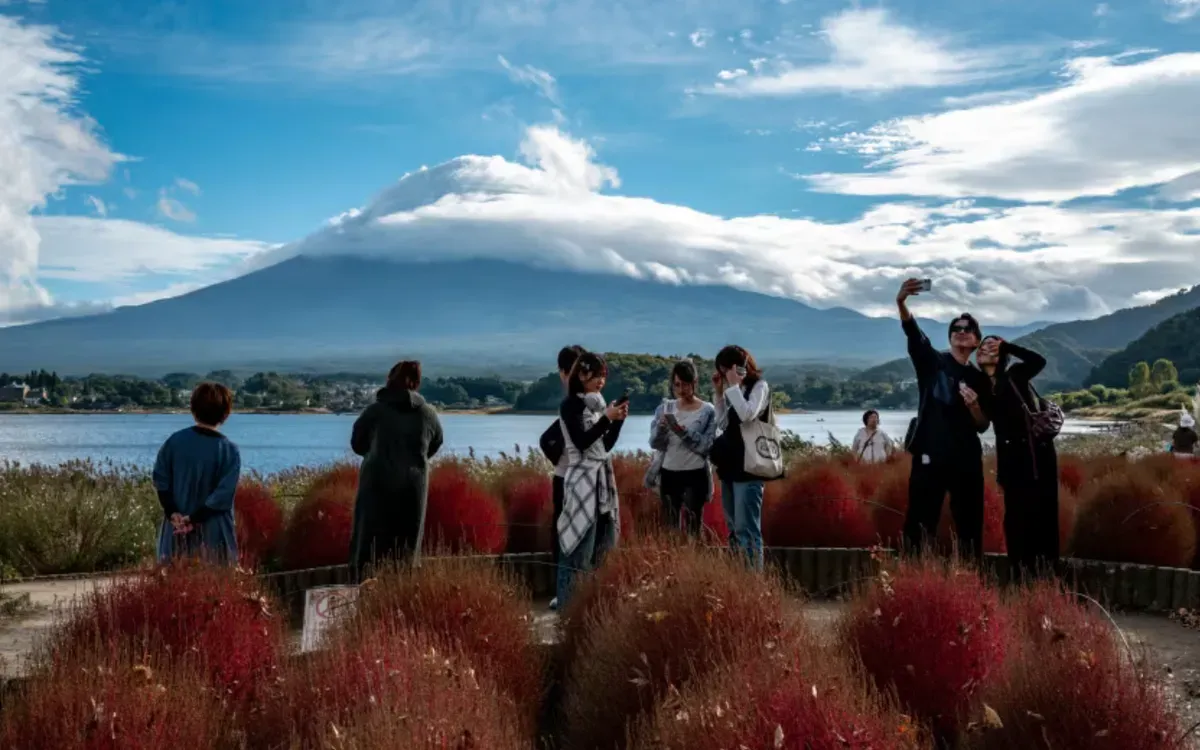 Nhật Bản nỗ lực xoa dịu căng thẳng về ngoại giao với Trung Quốc- Ảnh 1.