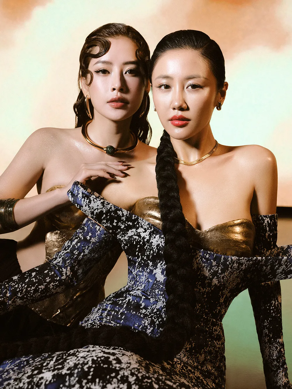 Văn Mai Hương bắt tay Hà Trần, Chi Pu trong MV Vườn hồng - Ảnh 4.