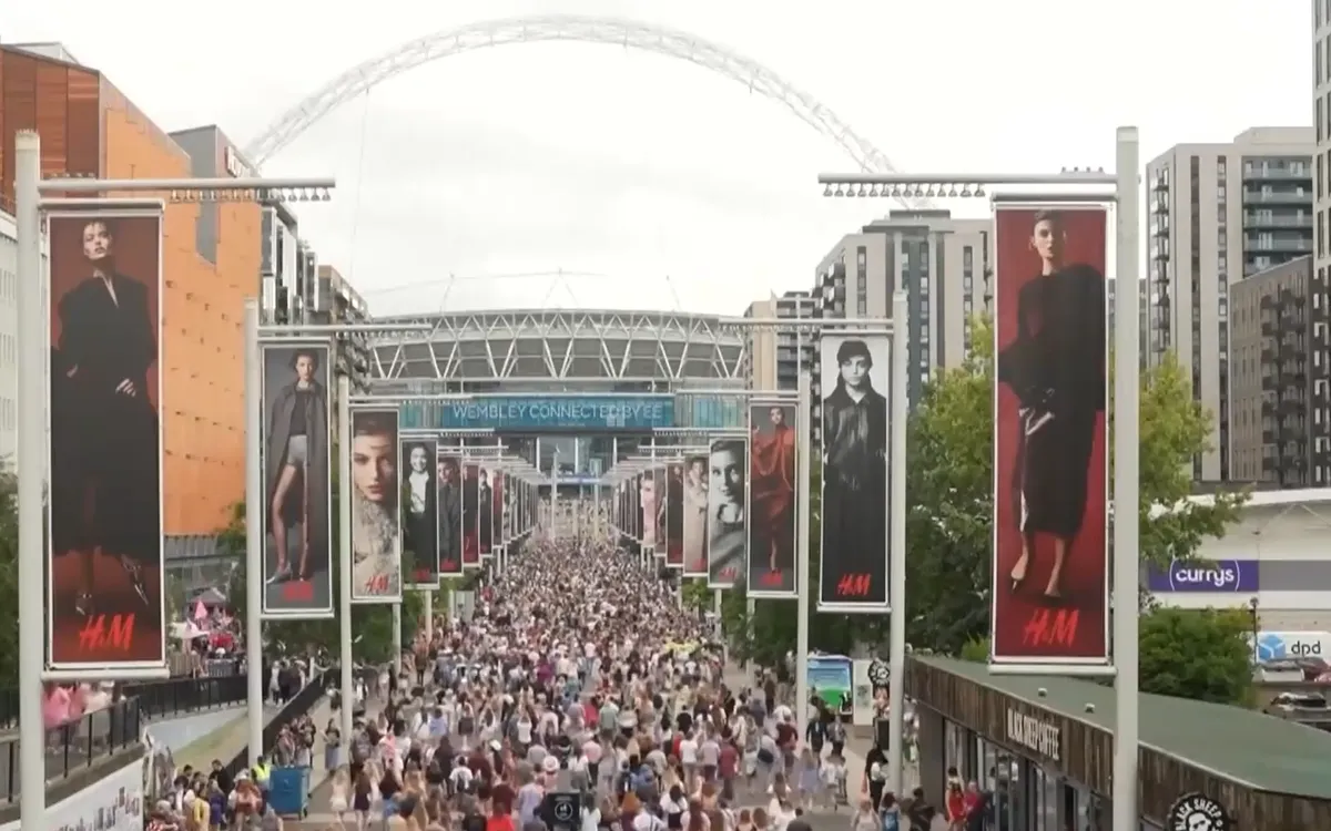 Anh tuyên chiến với nạn "cò vé"- Ảnh 1. Anh tuyên chiến với nạn "cò vé"- Ảnh 1.