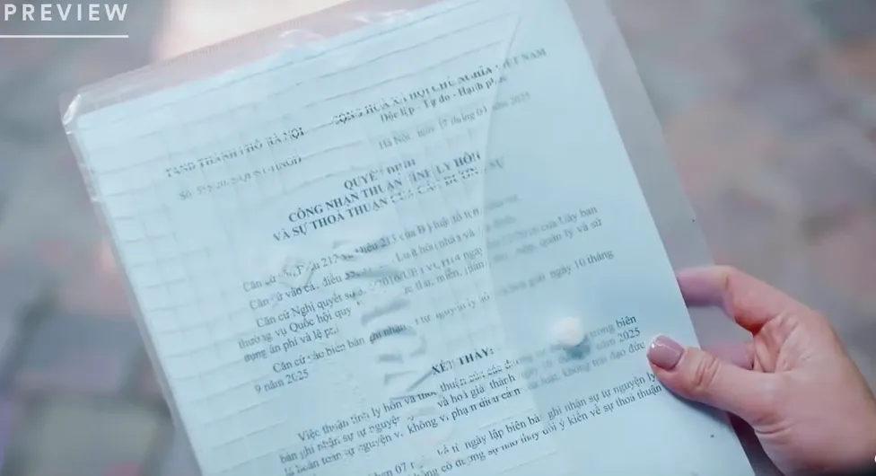 Gió ngang khoảng trời xanh - Tập 44: Mỹ Anh - Đăng hoàn tất ly hôn- Ảnh 2. Gió ngang khoảng trời xanh - Tập 44: Mỹ Anh - Đăng hoàn tất ly hôn- Ảnh 2.