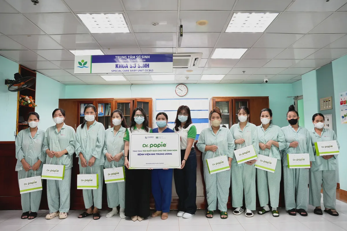 Lan tỏa yêu thương nhân Ngày Trẻ Sinh Non: Dr.Papie mở rộng chiến dịch hỗ trợ tại bốn bệnh viện tuyến đầu- Ảnh 1.