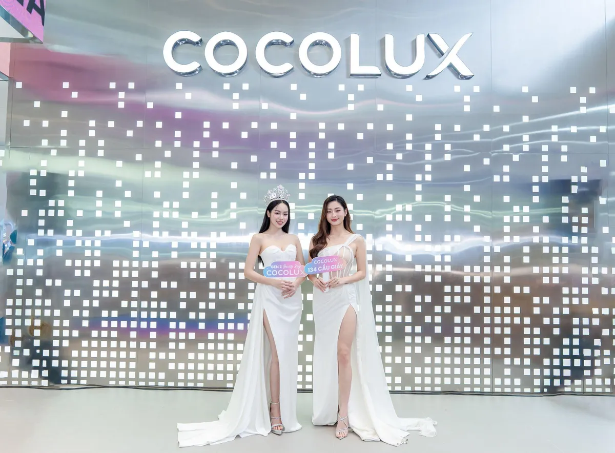 Hoa hậu Thanh Thuỷ và Lương Thuỳ Linh dự khai trương Flagship COCOLUX- Ảnh 1.