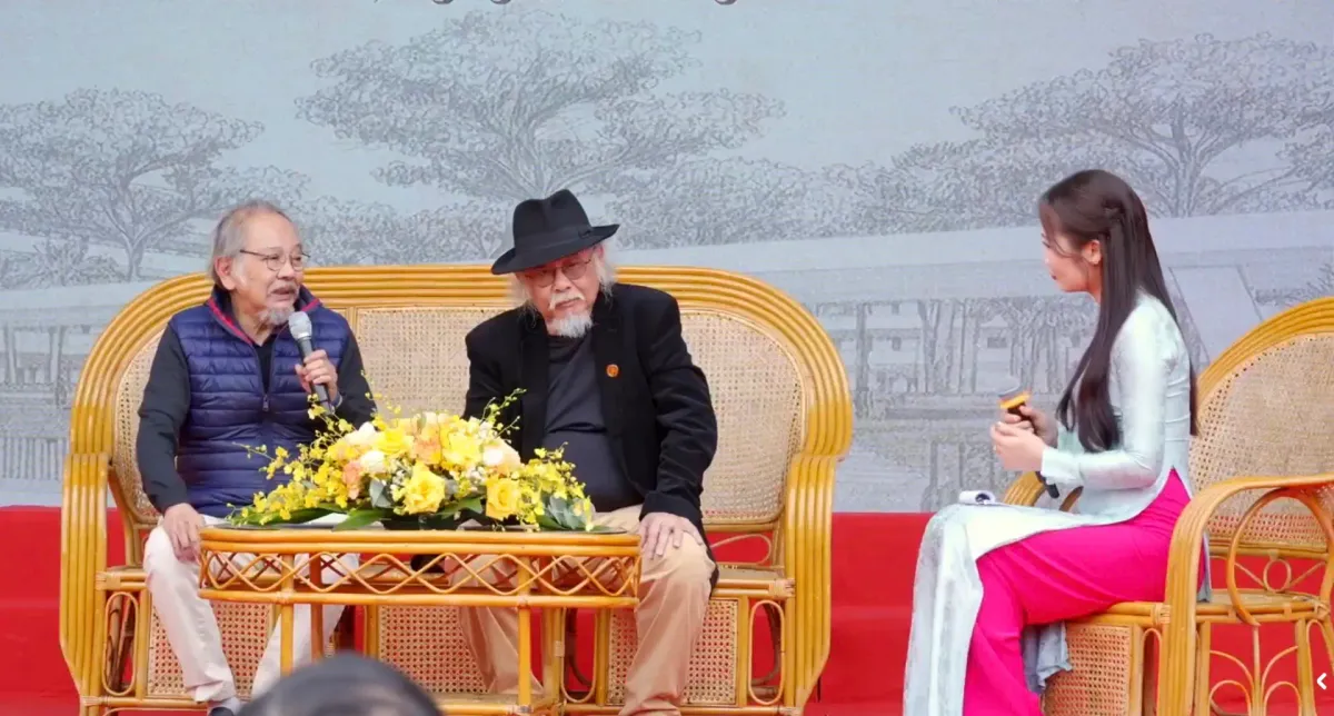 Xúc động câu chuyện kể tại lễ kỷ niệm ngày 20/11 ở ngôi trường mang tên vị Chủ tịch đầu tiên của Hà Nội- Ảnh 2. Xúc động câu chuyện kể tại lễ kỷ niệm ngày 20/11 ở ngôi trường mang tên vị Chủ tịch đầu tiên của Hà Nội- Ảnh 2.