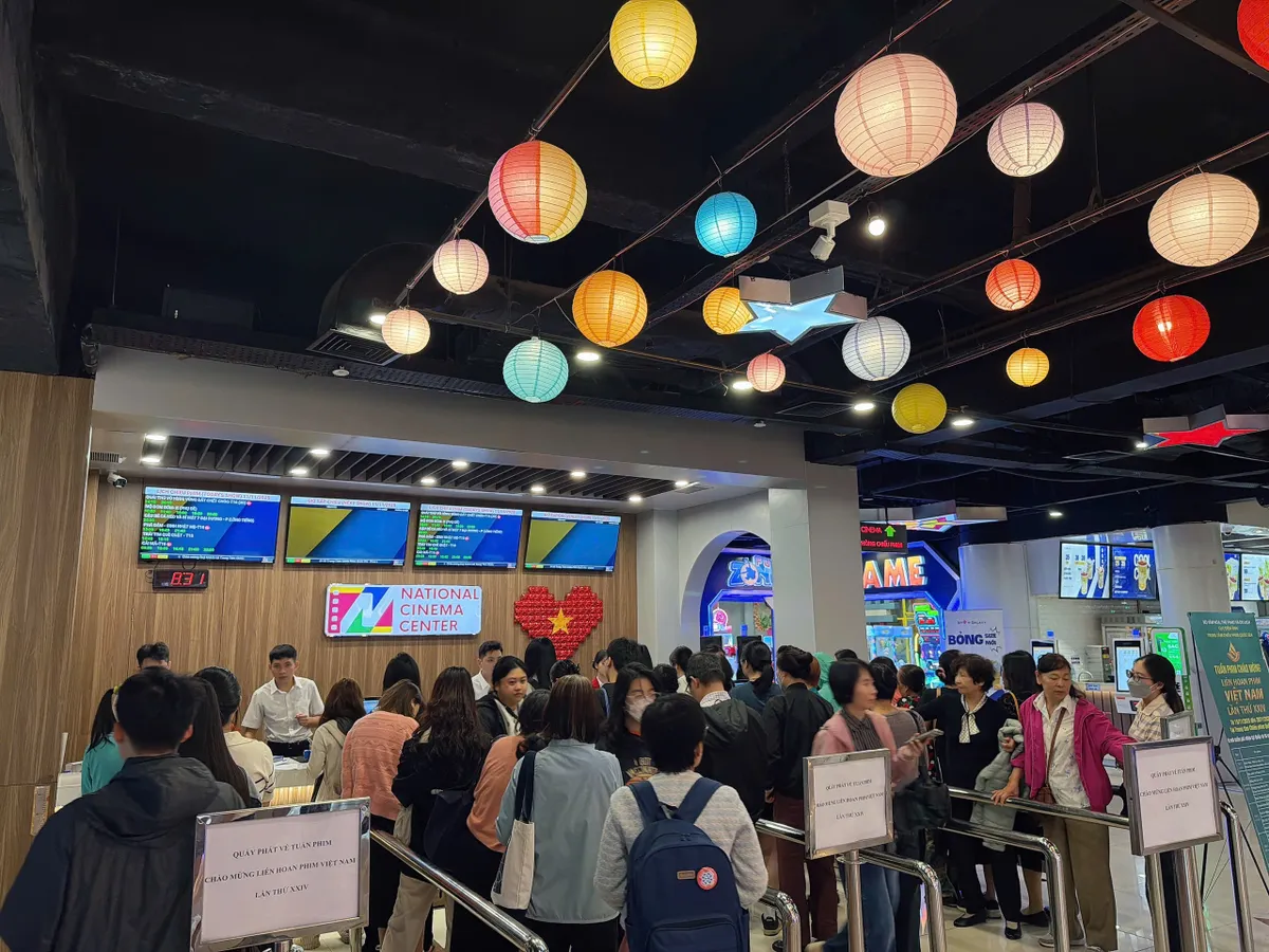 Thứ trưởng Bộ VHTTDL Tạ Quang Đông: "LHP Việt Nam XXIV ghi nhận nhiều kỷ lục nhất từ trước đến nay"  - Ảnh 3.