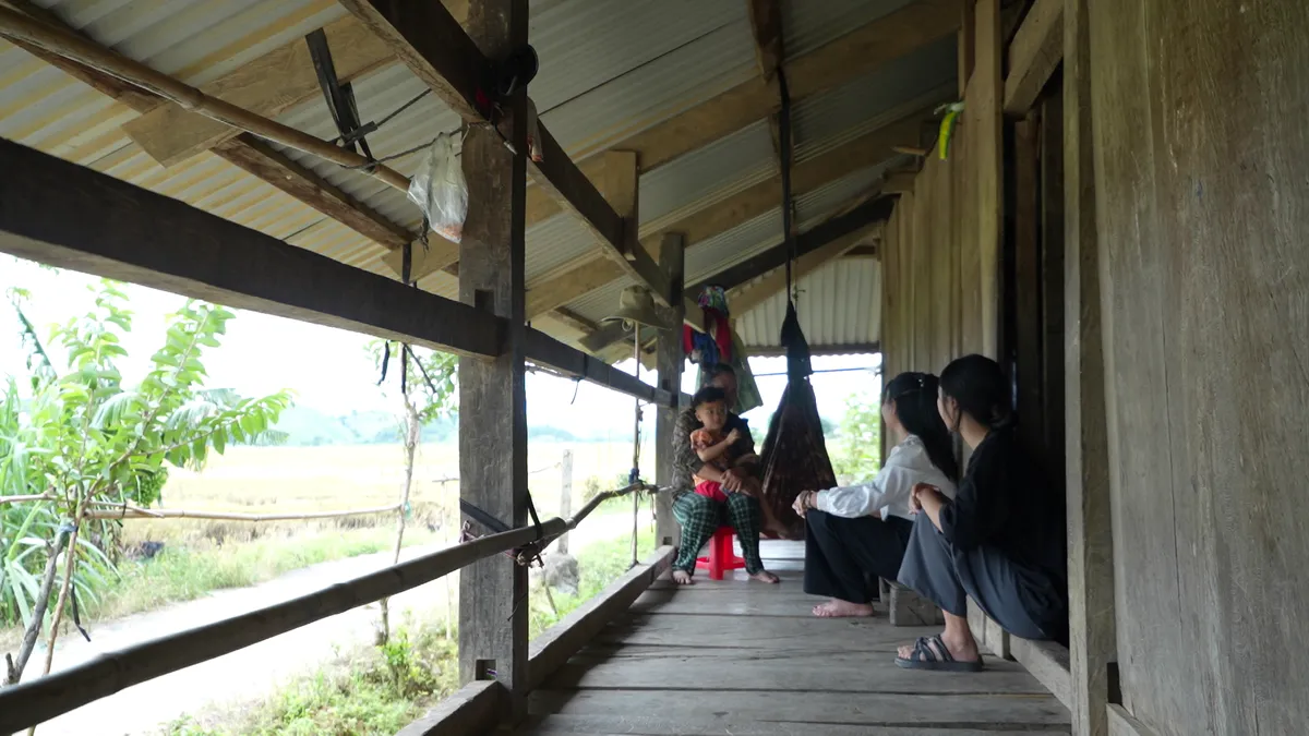 Cô giáo 9X nuôi ước mơ đến trường cho học trò vùng sâu- Ảnh 1.