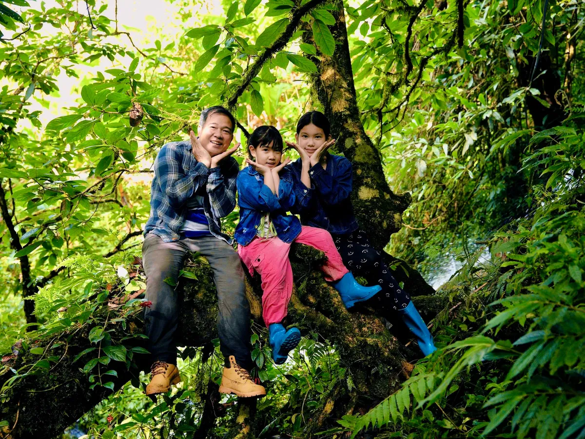 Cha con vạn dặm: Ông bố đưa con gái lên núi trồng sâm và những bài học giá trị  - Ảnh 4.