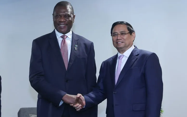 Thủ tướng Chính phủ Phạm Minh Chính có cuộc gặp với Phó Tổng thống Nam Phi Paul Mashatile - Ảnh: VGP