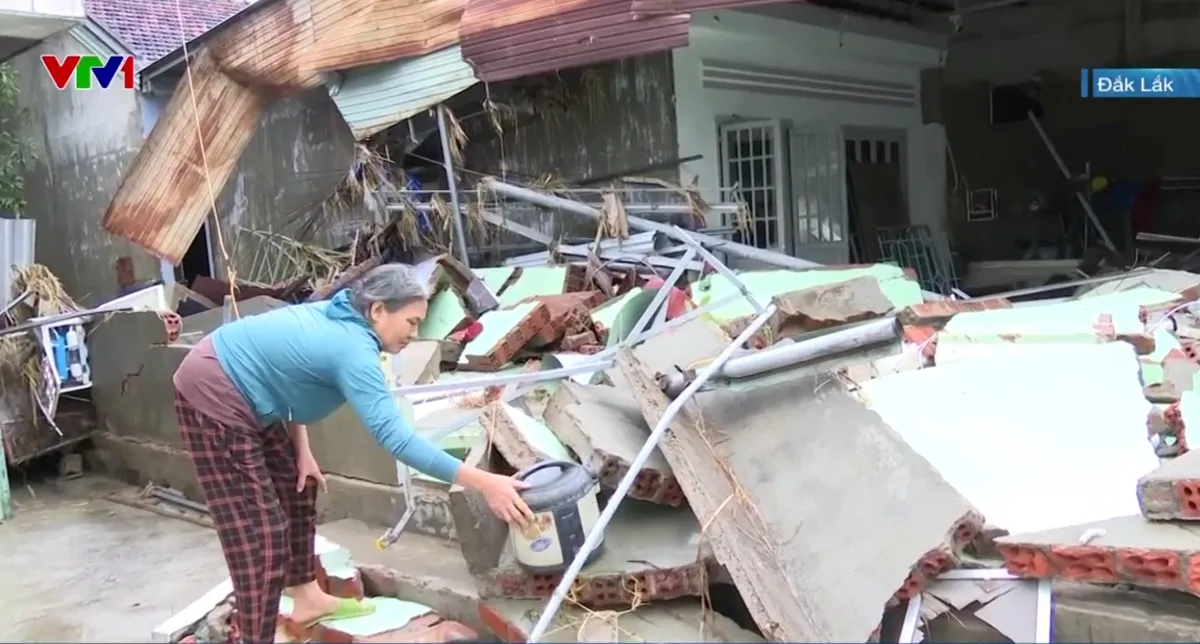 Sơn Hoà (Đắk Lắk) tan hoang sau cơn lũ vượt mốc lịch sử năm 1993- Ảnh 2.