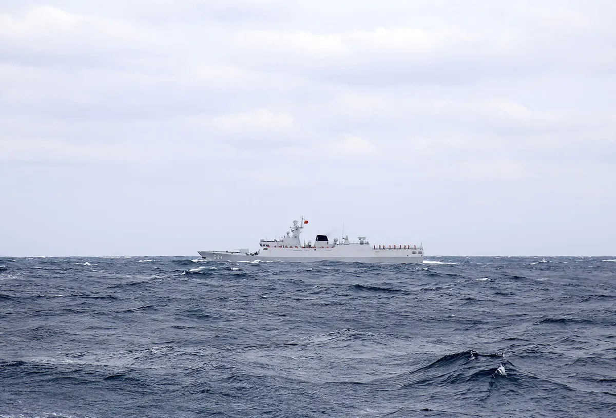 Hải quân Việt Nam và Trung Quốc hoàn thành Tuần tra liên hợp lần thứ 39 trên Vịnh Bắc Bộ - Ảnh 6.