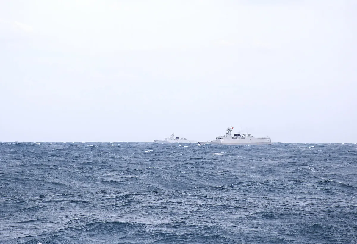 Hải quân Việt Nam và Trung Quốc hoàn thành Tuần tra liên hợp lần thứ 39 trên Vịnh Bắc Bộ - Ảnh 3.