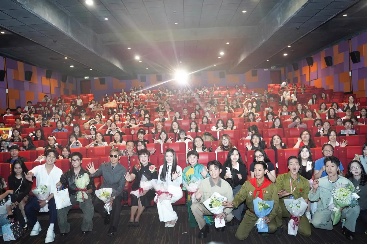 LHP Việt Nam XXIV: Khán giả hào hứng trong những ngày sống cùng phim Việt - Ảnh 2.