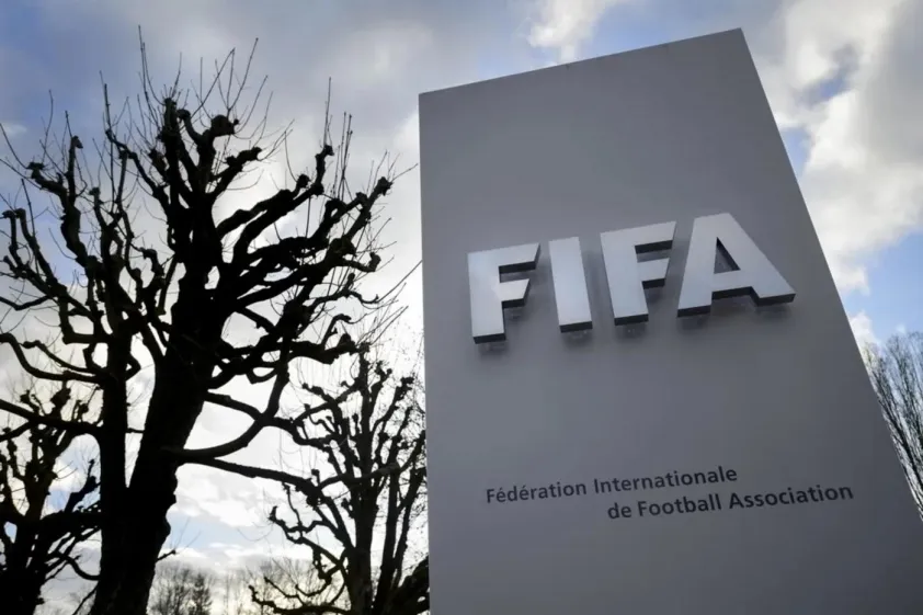 NÓNG: FIFA công bố bằng chứng khiến Malaysia khó chối cãi trong vụ nhập tịch cầu thủ- Ảnh 2.