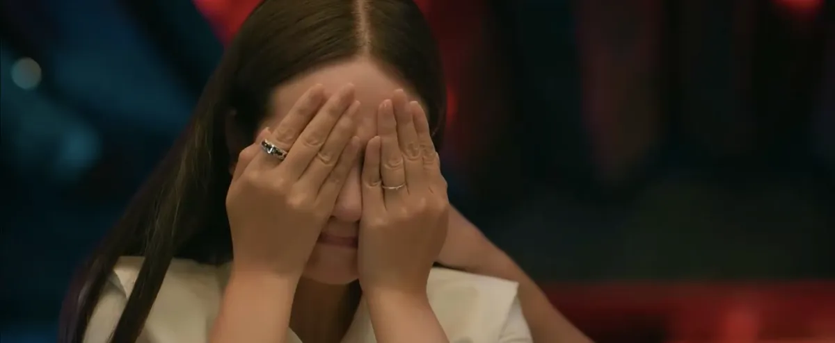 Cách em 1 milimet - Tập 24: Ngân mất Viễn trong một lần say rượu- Ảnh 3. Cách em 1 milimet - Tập 24: Ngân mất Viễn trong một lần say rượu- Ảnh 3.