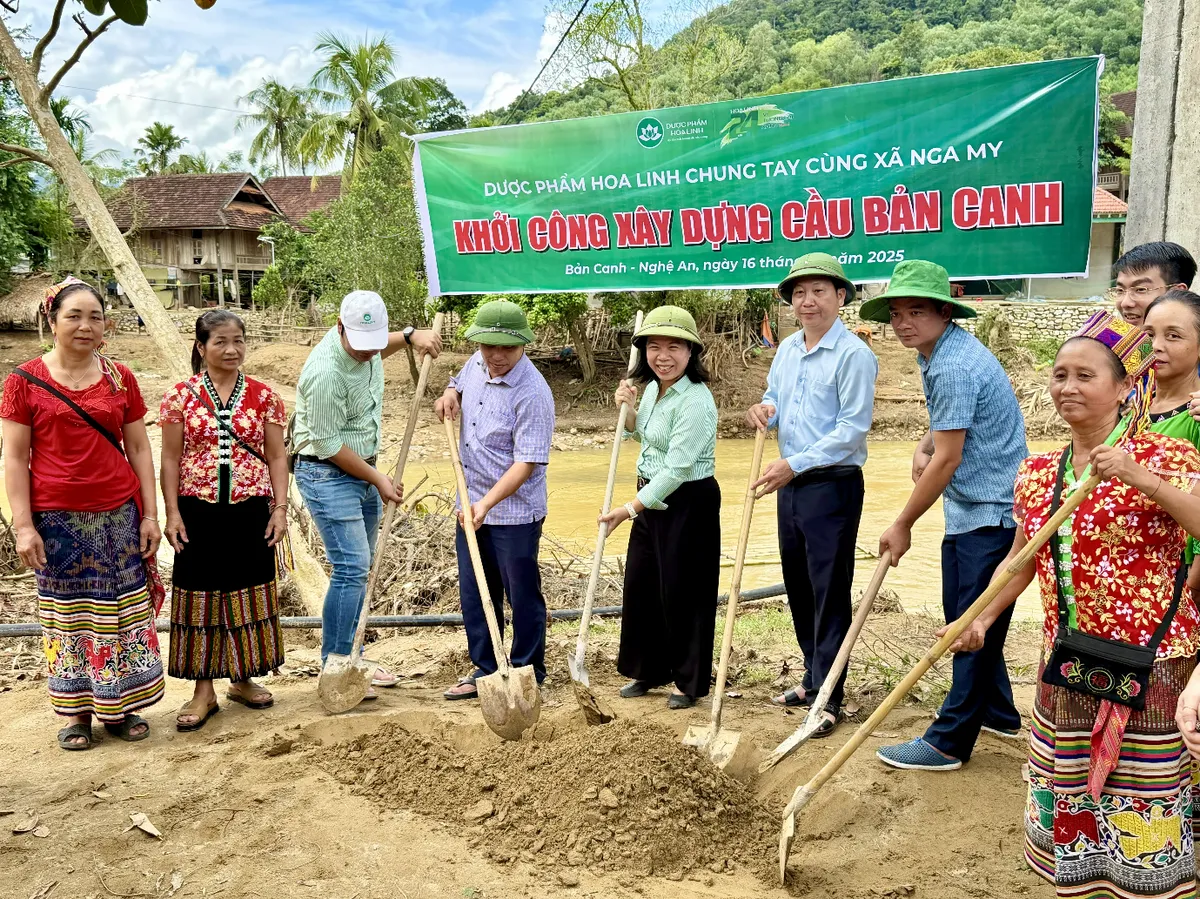 Dược phẩm Hoa Linh: Tr&aacute;ch nhiệm cộng đồng song h&agrave;nh c&ugrave;ng ph&aacute;t triển bền vững- Ảnh 2.