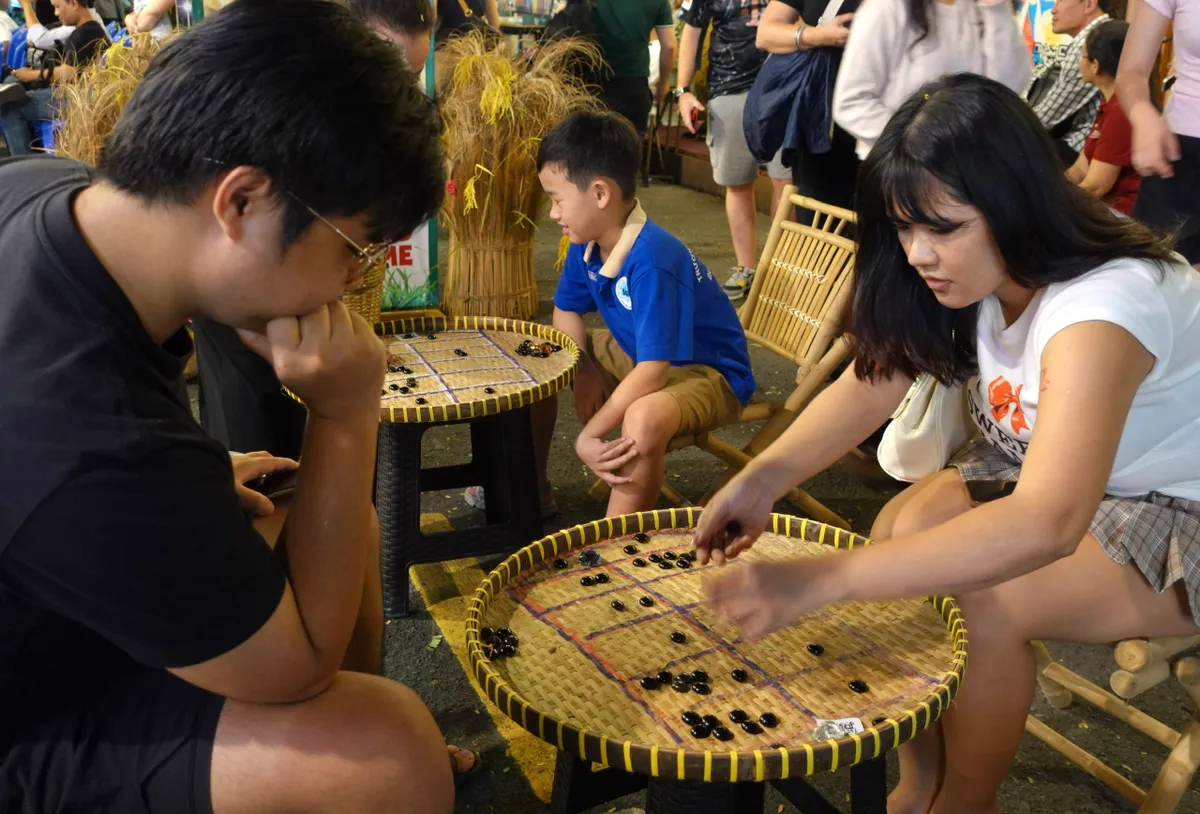 Tour đêm Đường sách có đủ sức thành điểm nhấn cho du lịch TP Hồ Chí Minh?- Ảnh 9.