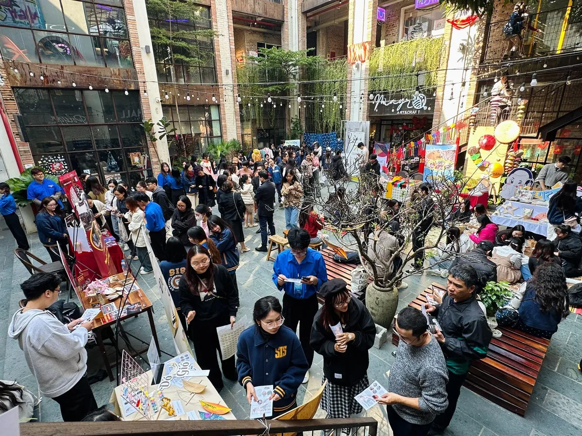 Ngày Di sản SIS 2025: Lan tỏa tinh thần gìn giữ di sản từ giảng đường đến cộng đồng- Ảnh 1.