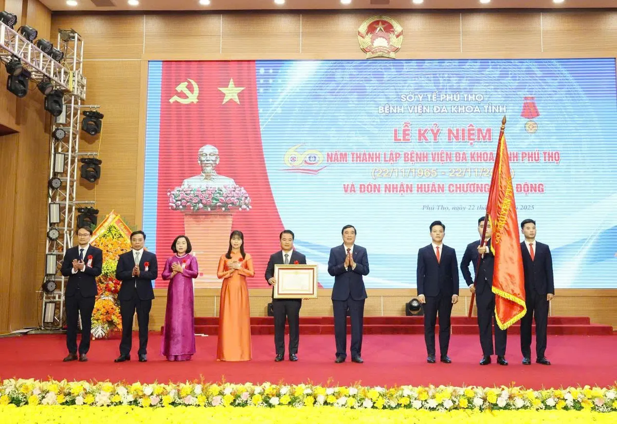Xây dựng bệnh viện đa khoa tỉnh Phú Thọ thành hạng đặc biệt của khu vực - Ảnh 1.