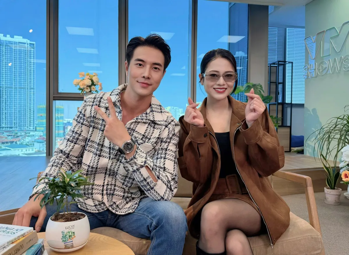 Gió ngang khoảng trời xanh: Đức Hiếu thú nhận bị cuốn hút bởi vẻ đẹp của Việt Hoa - Ảnh 2.