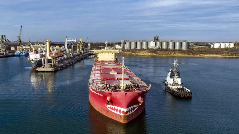 Ukraine đối mặt bê bối tham nhũng mới giữa lúc sức ép chính trị gia tăng- Ảnh 1.