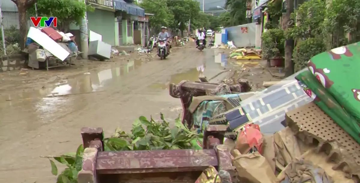 Sẻ chia chỗ ở cho người dân chạy lũ tại Khánh Hòa- Ảnh 3. Sẻ chia chỗ ở cho người dân chạy lũ tại Khánh Hòa- Ảnh 3.