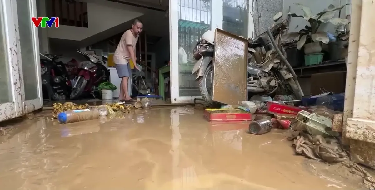 Sẻ chia chỗ ở cho người dân chạy lũ tại Khánh Hòa- Ảnh 4. Sẻ chia chỗ ở cho người dân chạy lũ tại Khánh Hòa- Ảnh 4.