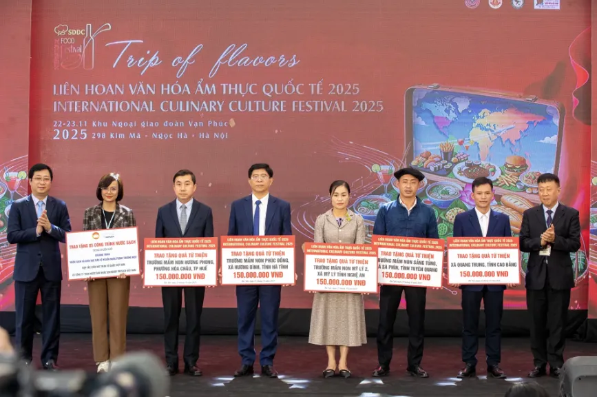 Liên hoan Ẩm thực Quốc tế 2025: Hành trình vị giác kết nối năm châu giữa lòng Hà Nội - Ảnh 2.
