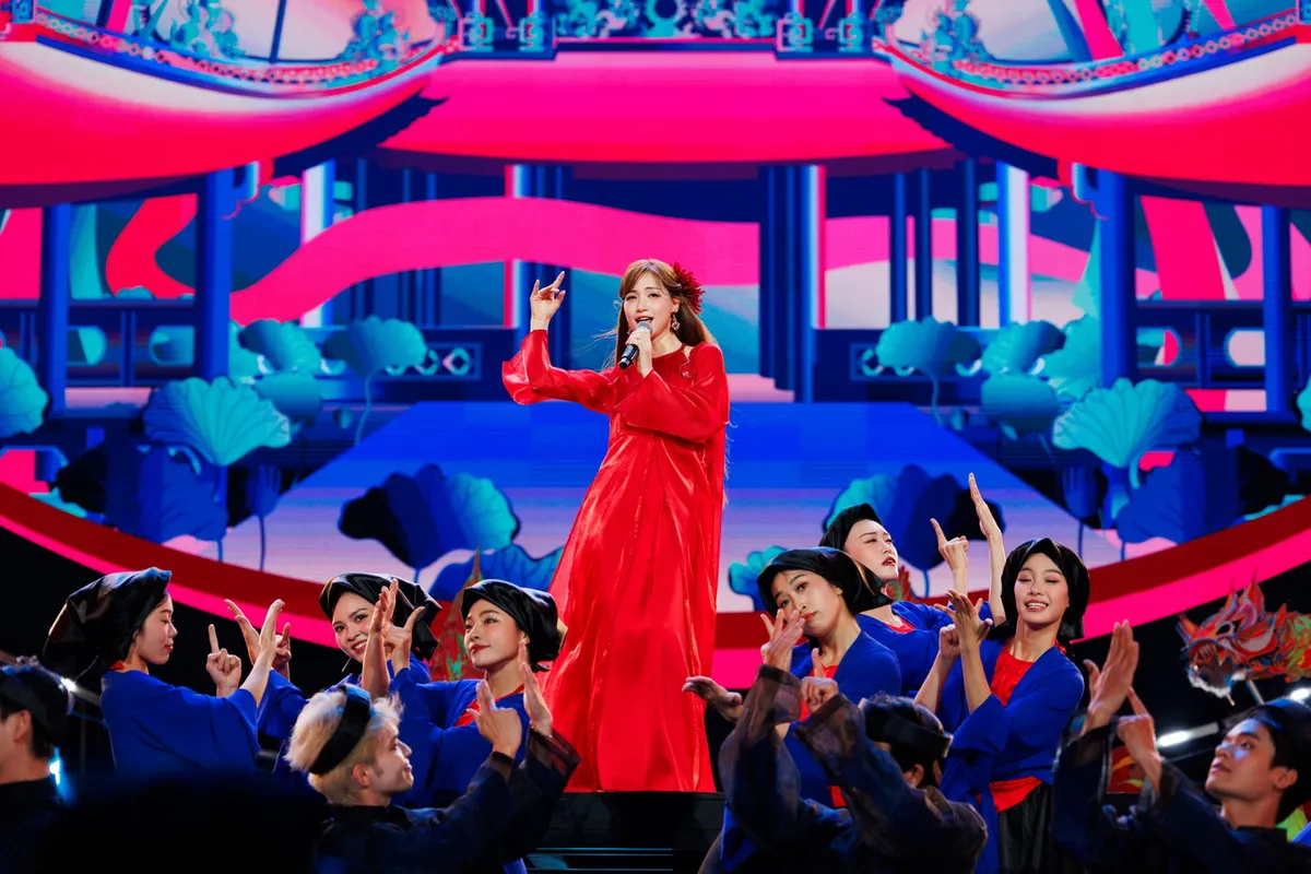 "Nóng" chuyện khách mời ở các liveshow - Ảnh 4.