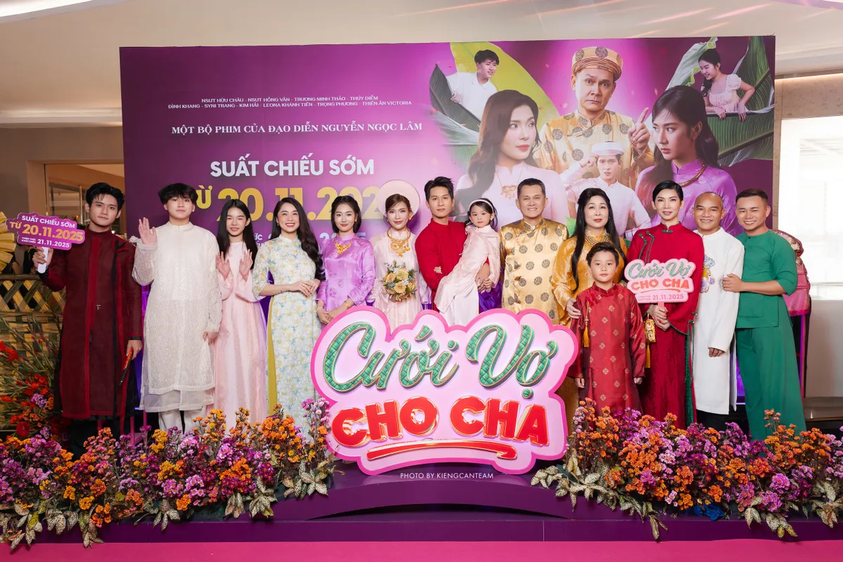 NSƯT Hữu Châu đưa vai diễn gắn bó 20 năm từ sân khấu kịch lên phim - Ảnh 7.