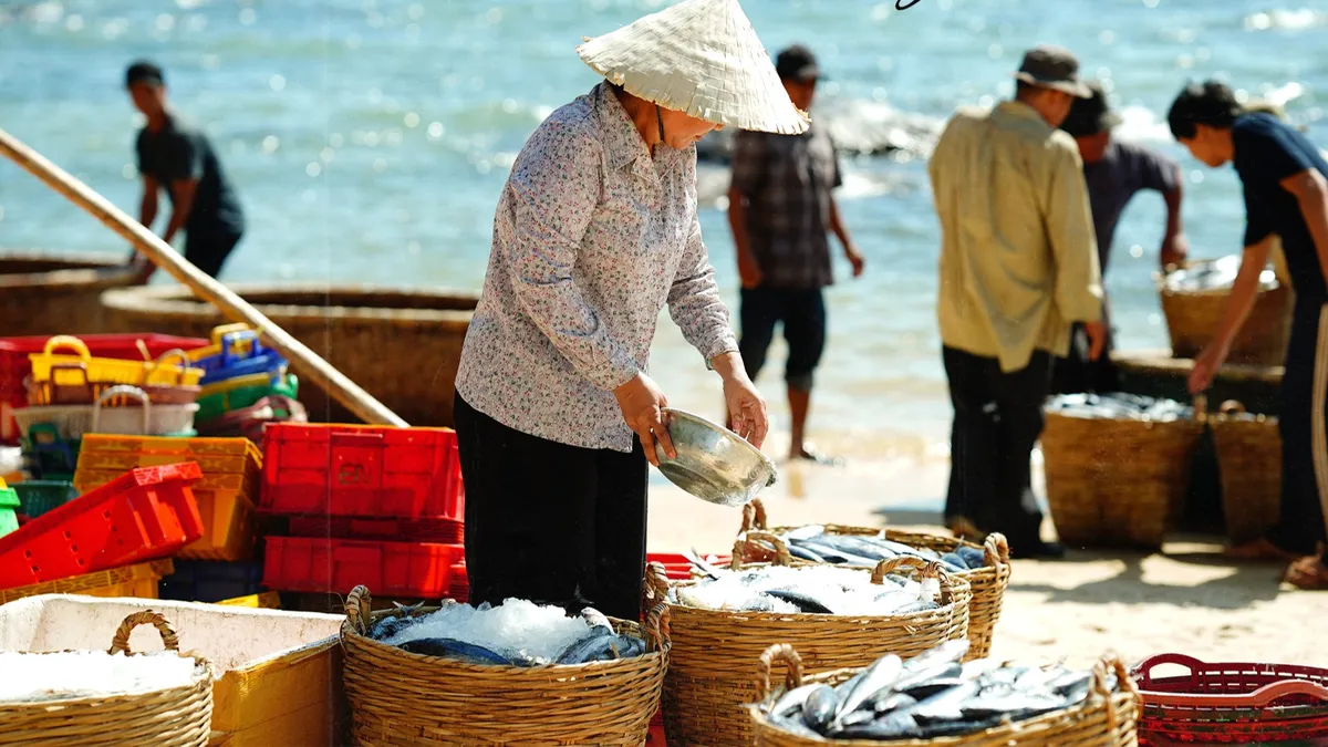5 lý do khiến "Truy tìm Long Diên Hương" trở thành điểm sáng của phòng vé - Ảnh 1.