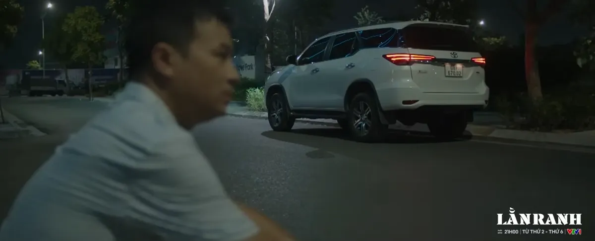 Lằn ranh - Tập 17: Ông Sách muốn Khắc rút khỏi vị trí Giám đốc Sở - Ảnh 4.