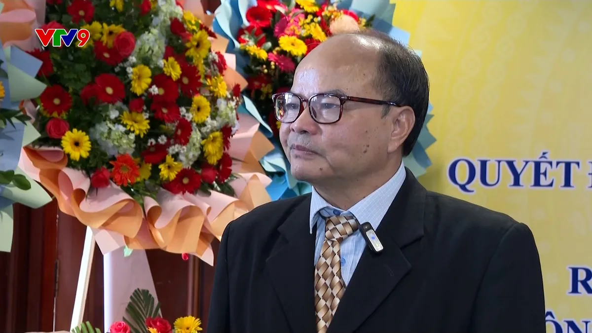 2511-BGC-.LE TRONG ANH.jpg