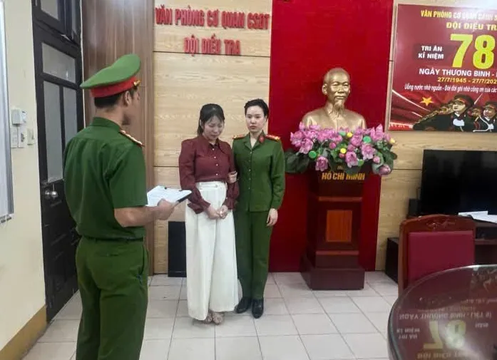 Nguyên Phó Giám đốc phòng giao dịch ngân hàng bị bắt vì chiếm đoạt tài sản - Ảnh 1.