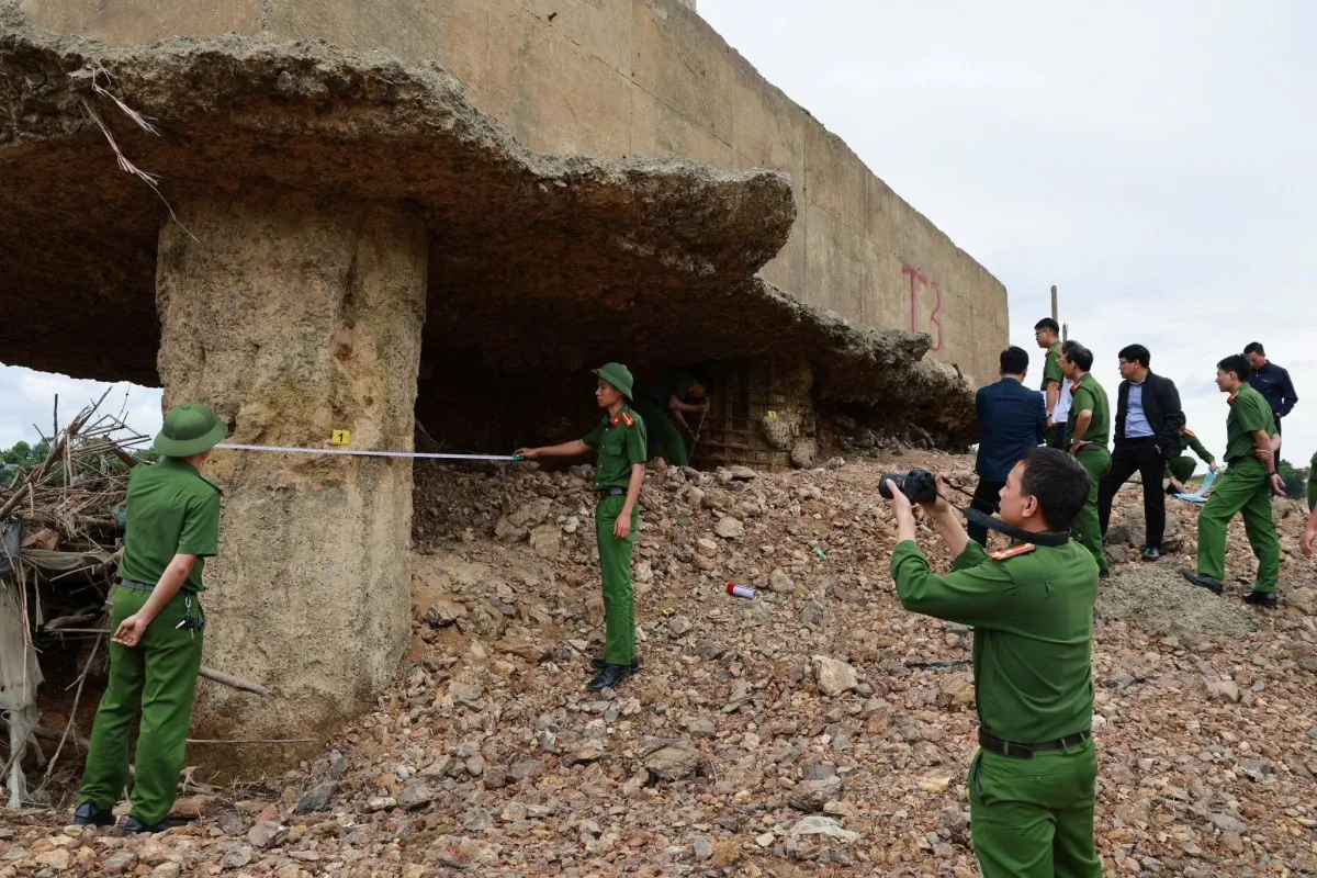 Cầu sông Lô phải được sửa chữa xong trong quý I/2026 - Ảnh 1.