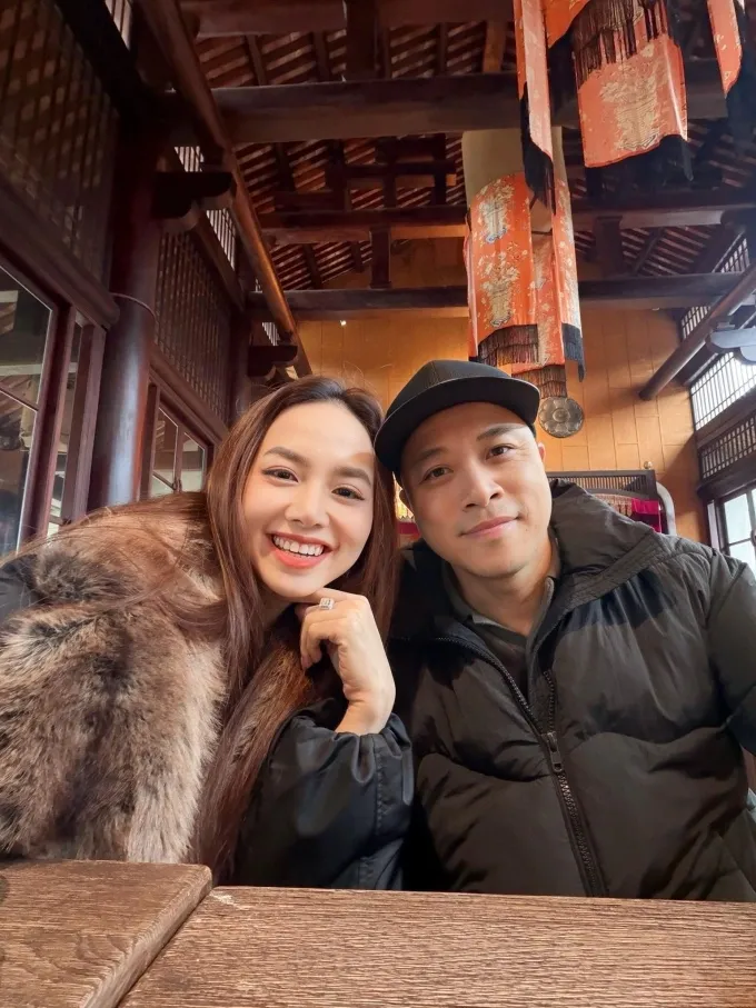 L&ecirc; Giang tạm dừng đ&oacute;ng phim v&igrave; sức khỏe, v&oacute;c d&aacute;ng "g&aacute;i một con" Mai Ngọc - Ảnh 5.