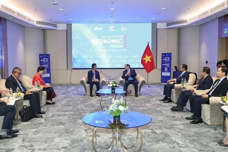 Việt Nam sẵn s&agrave;ng đồng h&agrave;nh c&ugrave;ng Campuchia trong h&agrave;nh tr&igrave;nh x&acirc;y dựng nền kinh tế số, x&atilde; hội số - Ảnh 2.