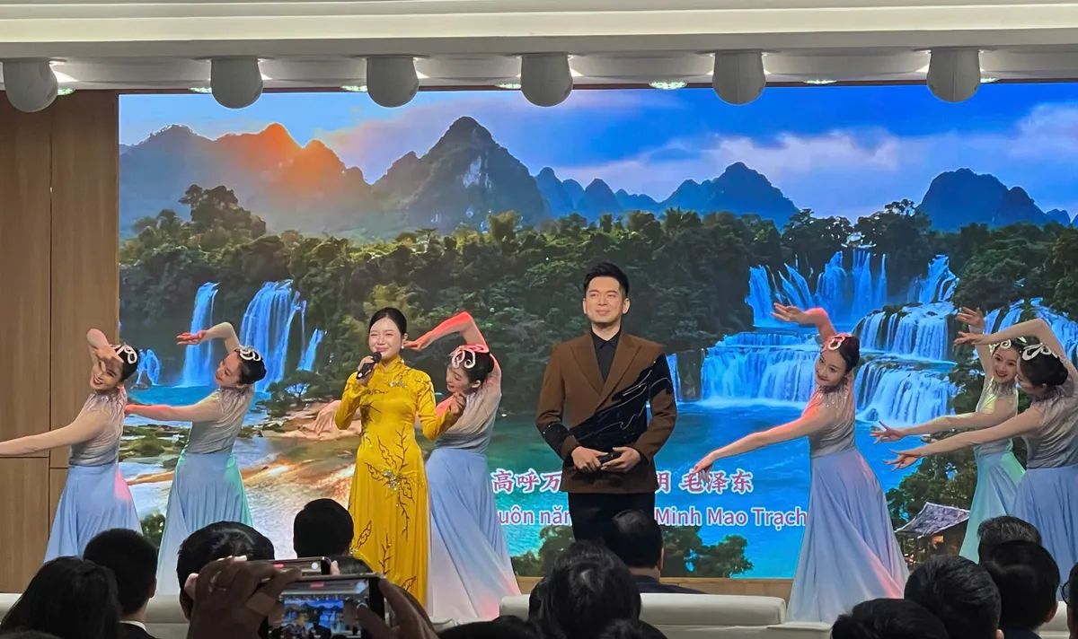 Tuần lễ Văn hoá - Du lịch - Khoa học Quảng Tây (Trung Quốc) khai mạc tại Hà Nội- Ảnh 4.